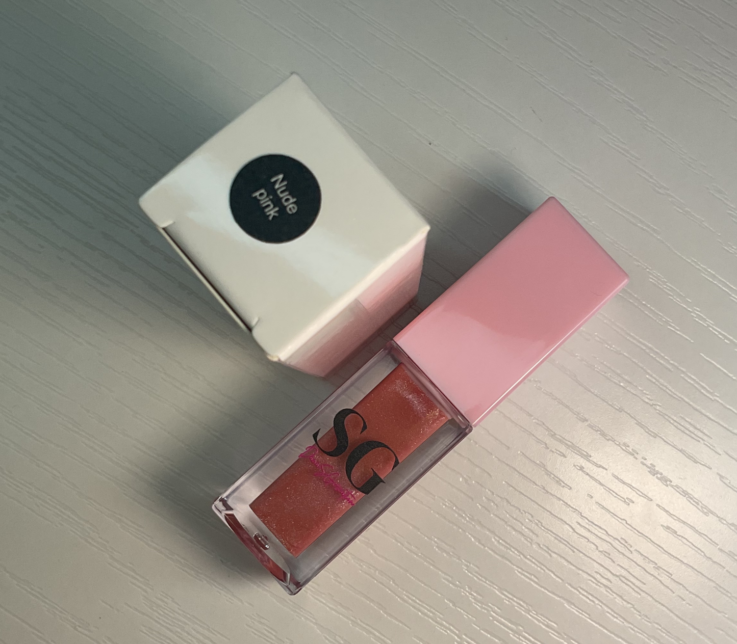 Nude Pink Lip Oil Transparent Color