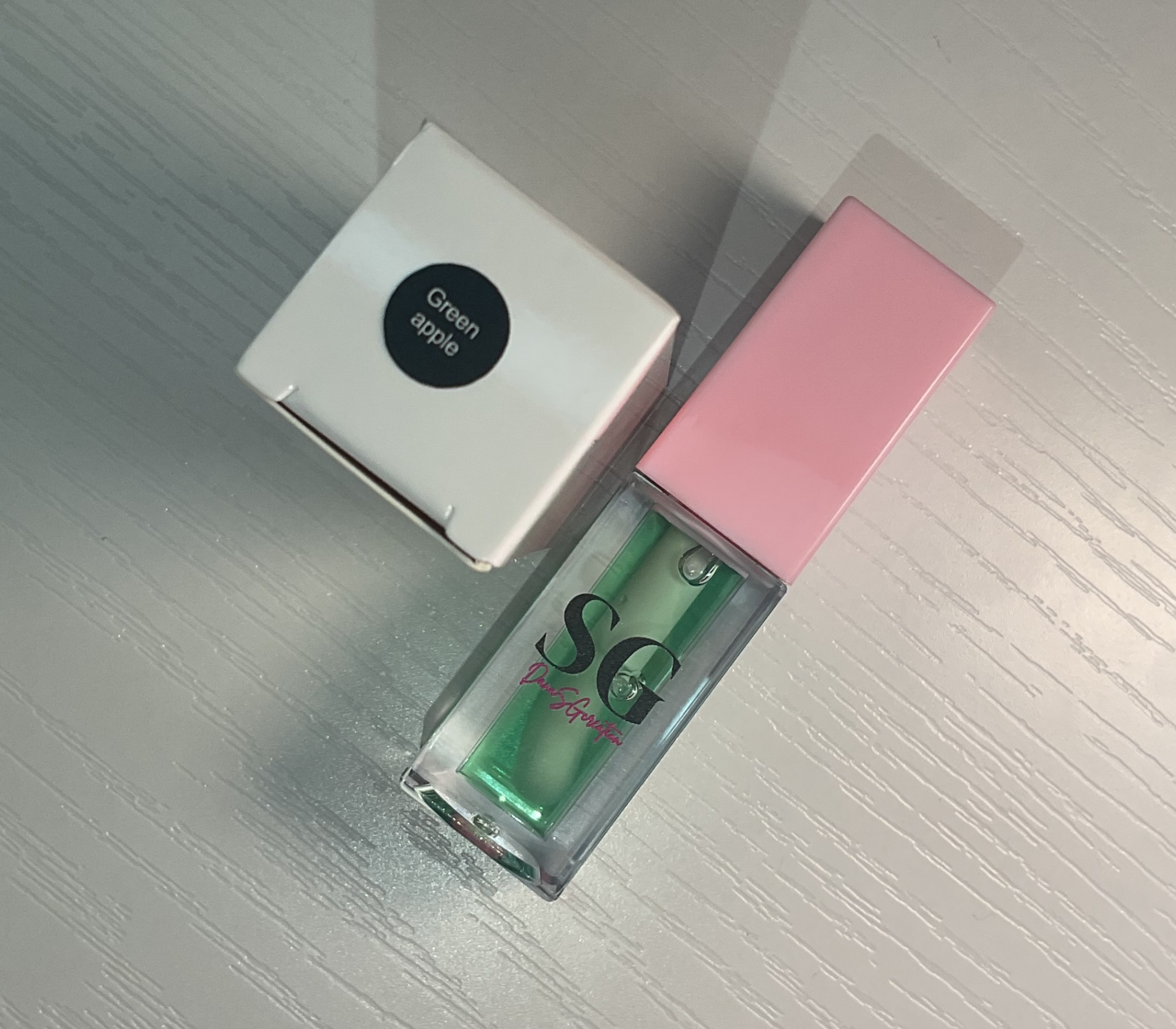 Green Apple Lip Oil Transparent Color