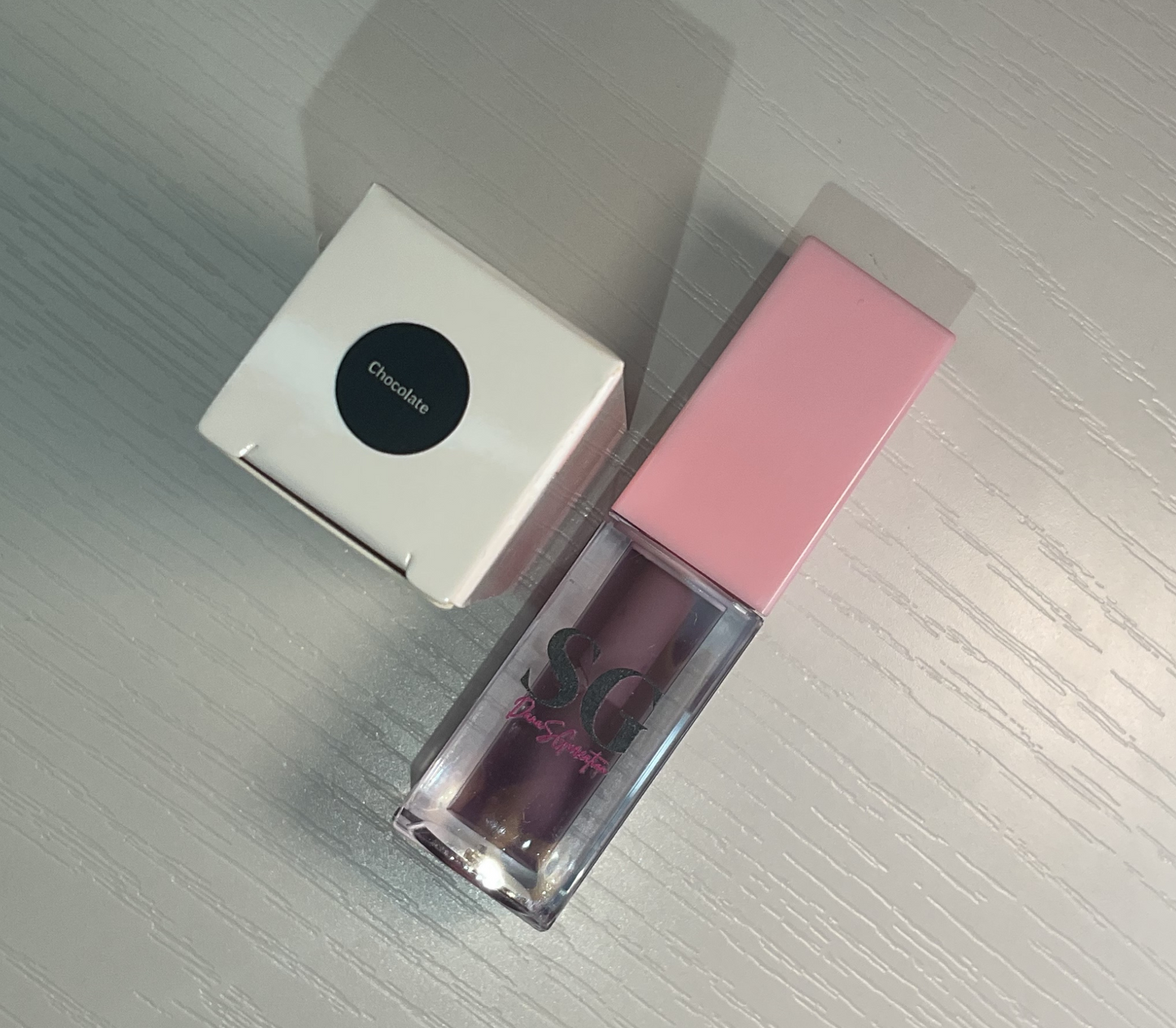 Chocolate Lip Oil Transparent Color